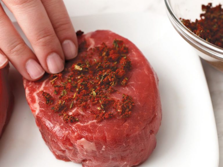 GarlicThyme Rubbed Beef Tenderloin Steaks Recipe